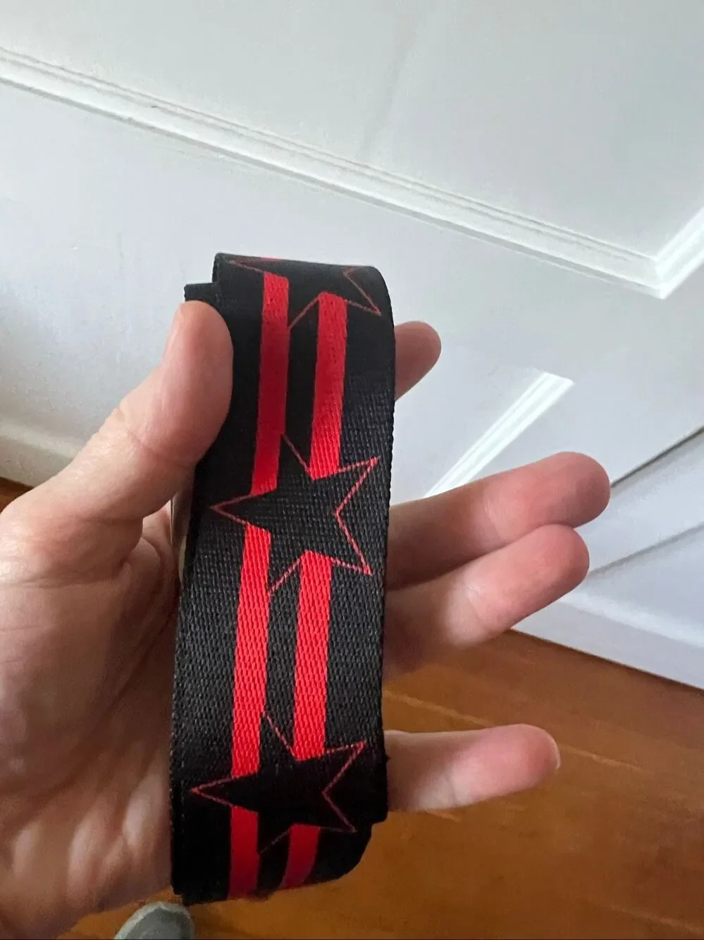 Buckle-Down Black & Red Stripe Star Seat Belt Belt Nwot One Size Unisex